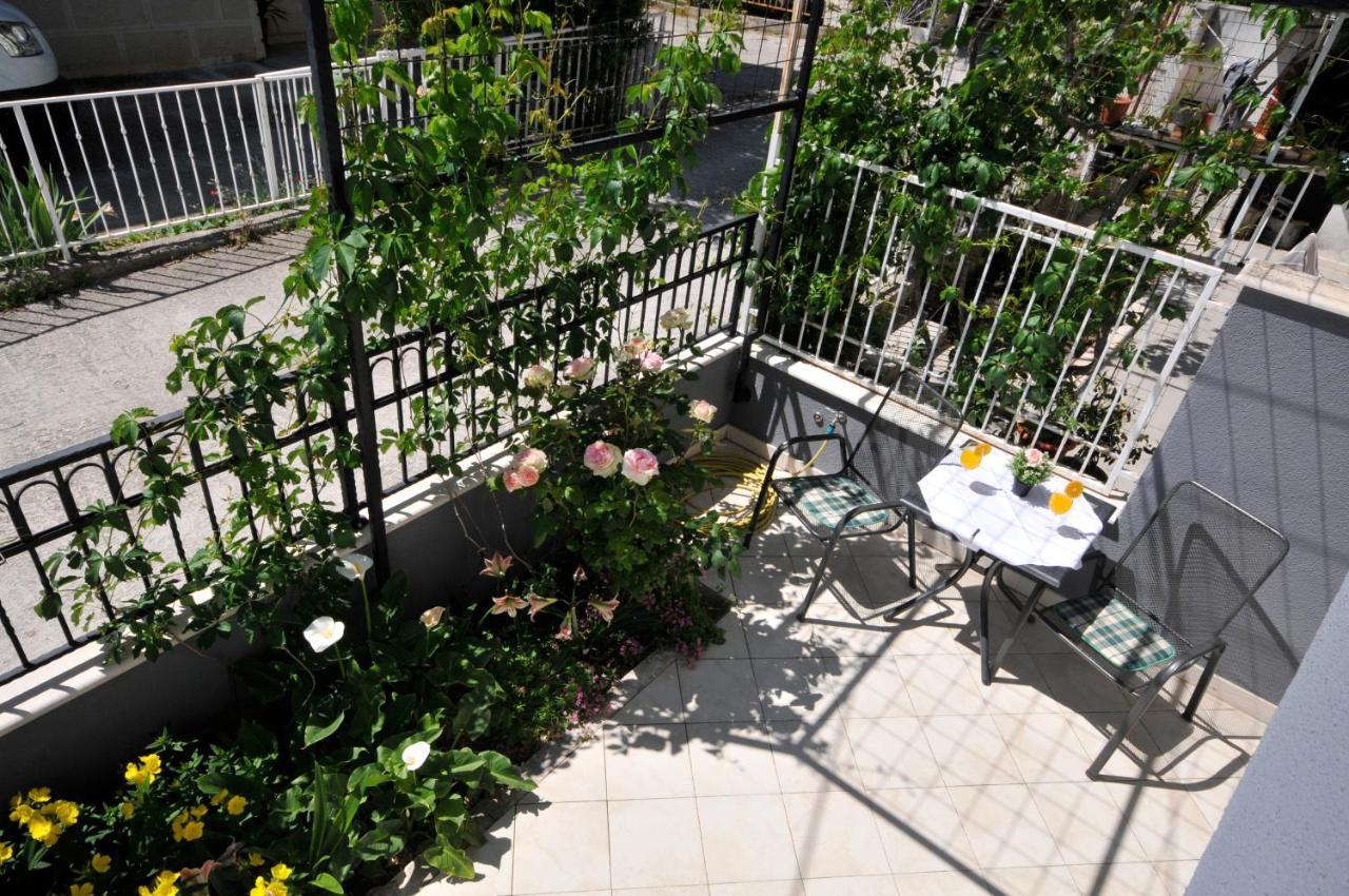 Apartments Roza Trogir Eksteriør bilde